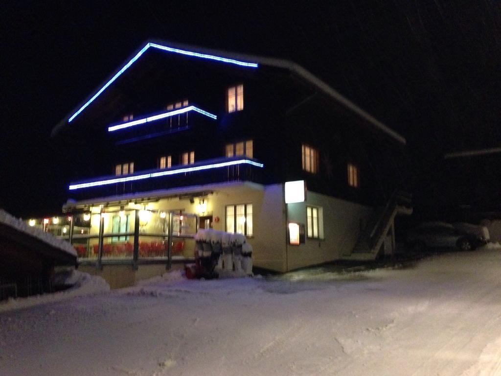 Hotel Haus Muehlebach Ernen Екстер'єр фото