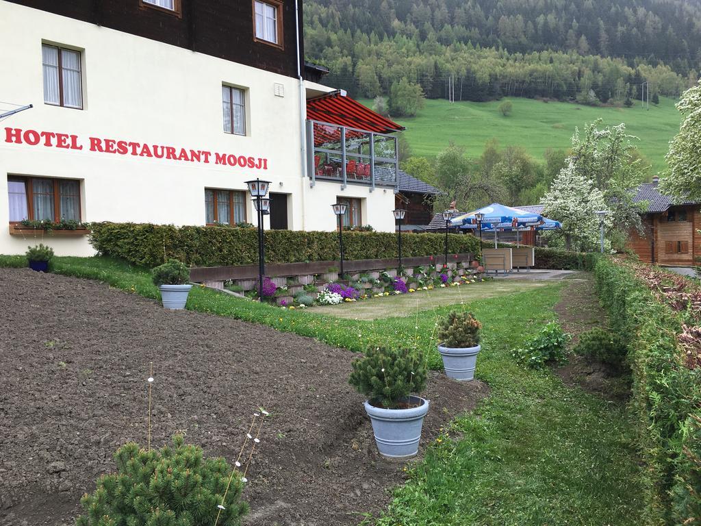 Hotel Haus Muehlebach Ernen Екстер'єр фото