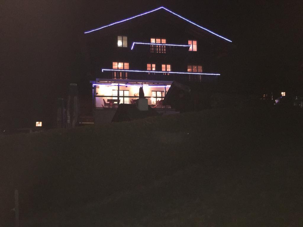 Hotel Haus Muehlebach Ernen Екстер'єр фото